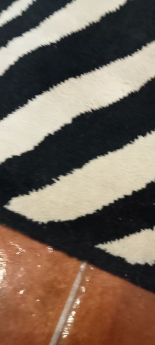 Tapete imitação zebra