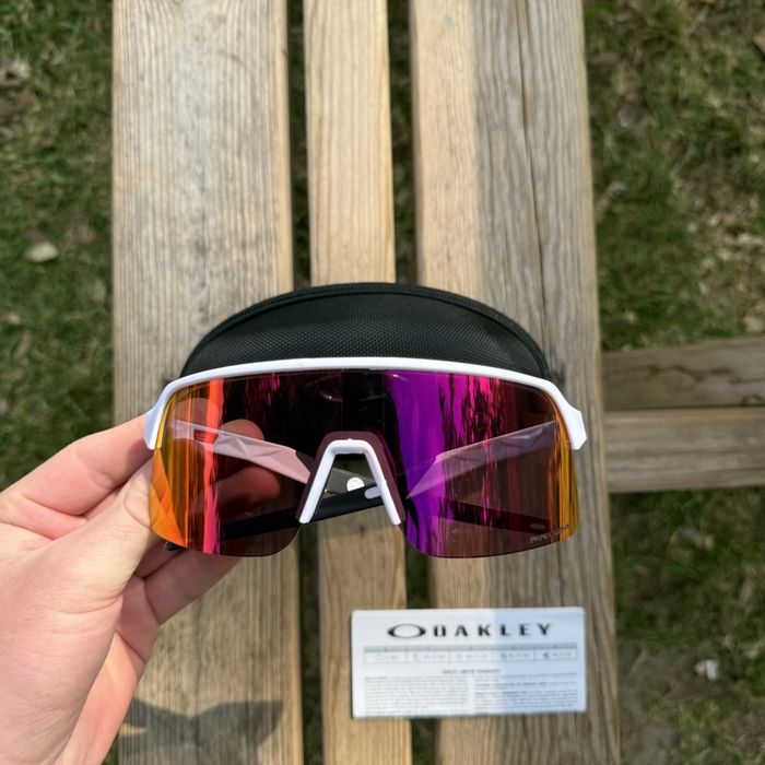 В НАЛИЧИИ | Очки Oakley Sutro Lite