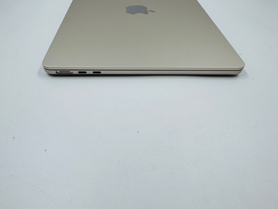 Apple MacBook Air 13.6 M4 2025 16GB RAM 256GB SSD Starlight IL7553