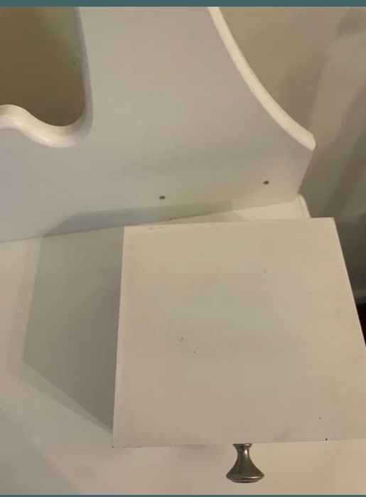 Konsola biała z lustrem