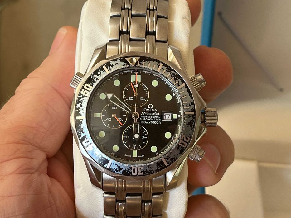 Мужские часы, Omega - кварц,