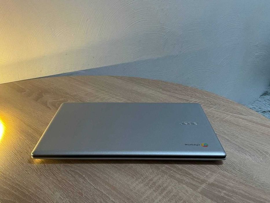 Chromebook本体 Acer Chromebook 11 Acer Chromebook 11 C732（C732L-H14M）レビュー：LTE+MIL規格準拠の