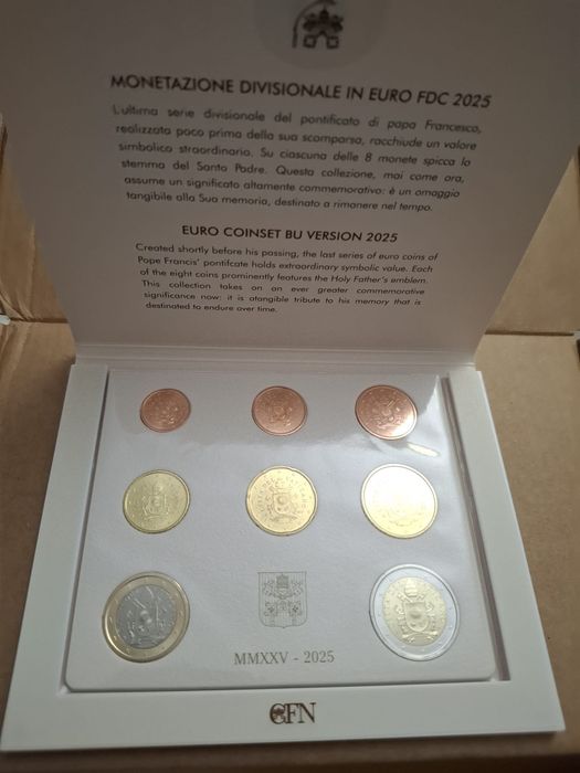 Set moedas do Vaticano de 2025 raro