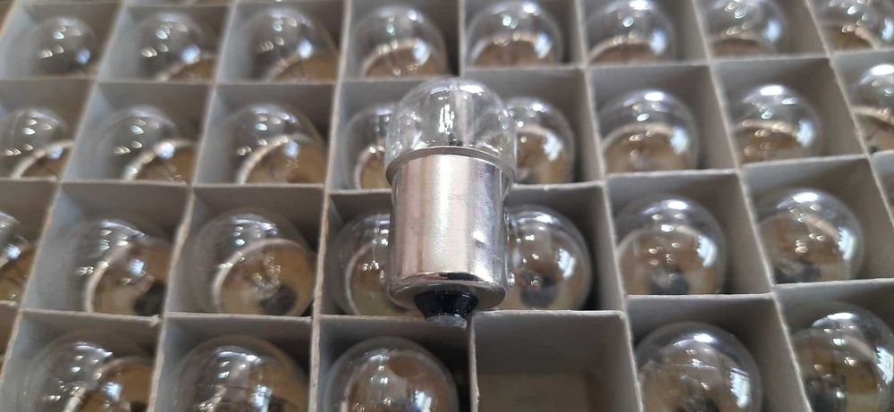 Автолампа накаливания А12-5