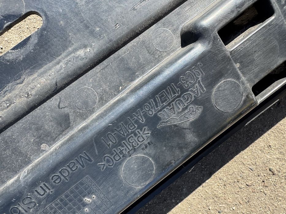 CZUJNIK OCHRONY PIESZYCH JAGUAR E-PACE X540 plastik pod zderzak osłona