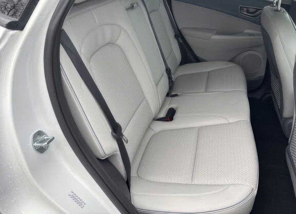 Hyundai Kona Electric Limited      2021