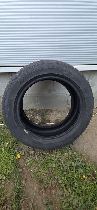 Opony zimowe Falken 225/50/17