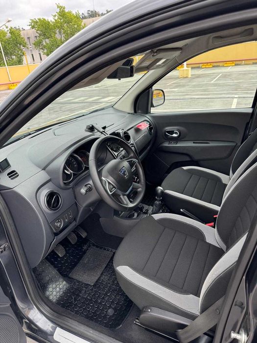 Dacia Lodgy 1.5 dCi Stepway 7L