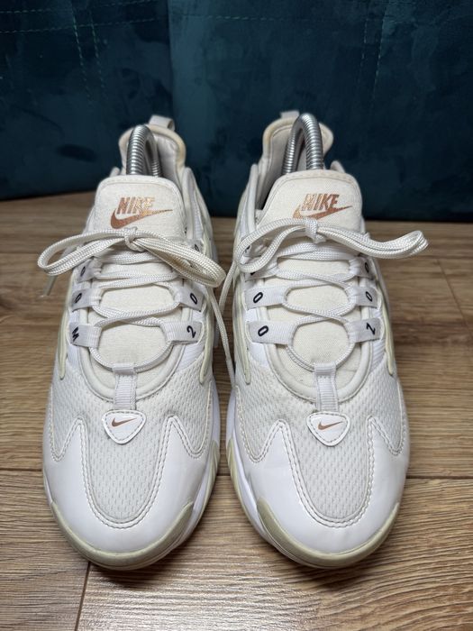 кросівки Nike Zoom 2K