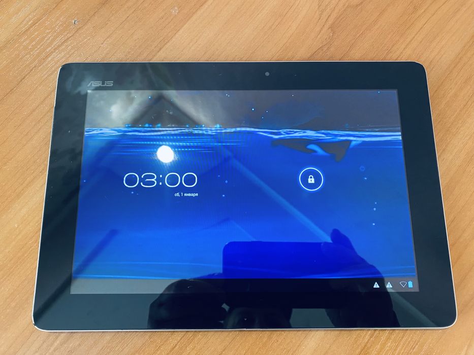 Планшет ASUS TF.