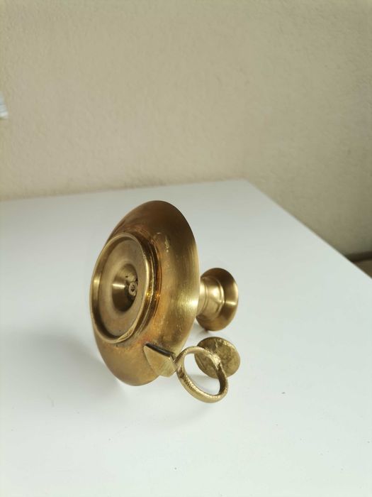 Castiçal em latão (cobre)
