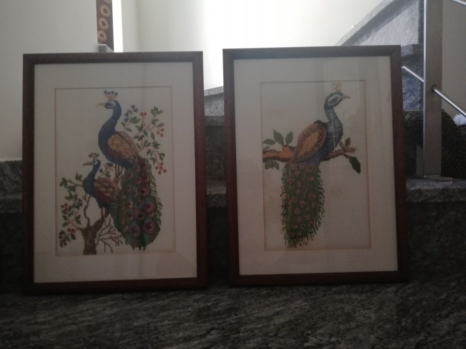 Conjunto de 2 Quadros bordados aPonto Cruz