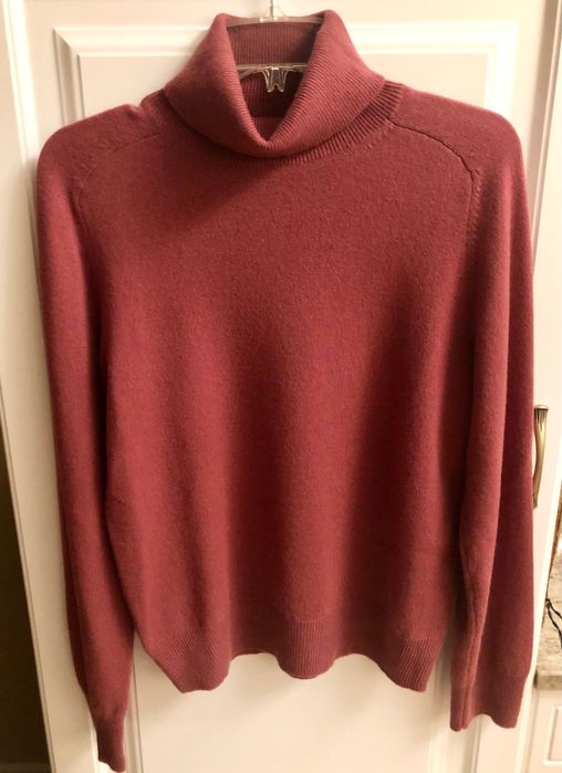 Golf ciemnorozowy z 100% kaszmir Ann Taylor