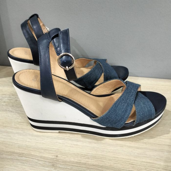 Buty damskie, sandały rozm 40