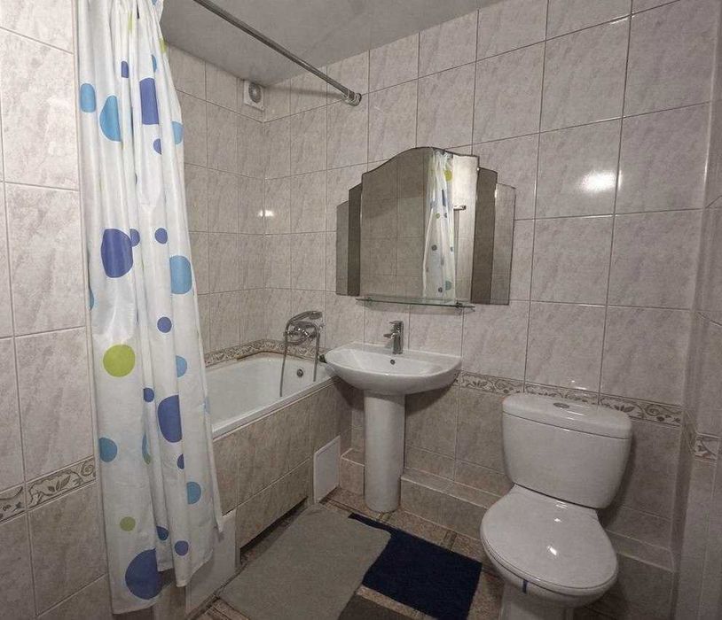 Продаж 3 к. трикімнатна квартира АГВ Вишенька.