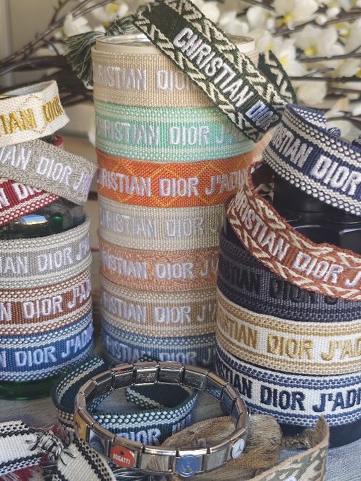 Pulseiras Christian Dior e Pingentes para Pulseiras Italianas