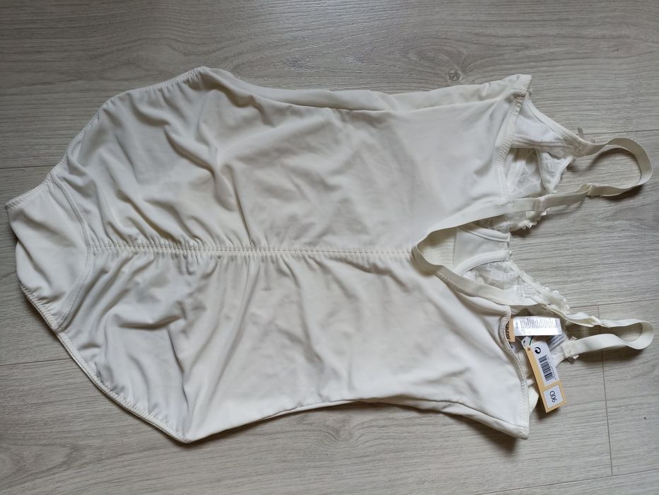 Нове боді  ф. Jolinesse. Р. 50-52. 90 D, DD