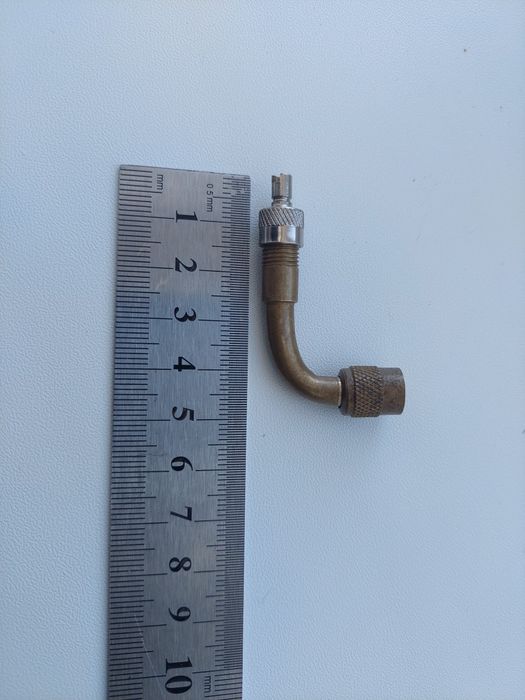 Уголок 90градусів