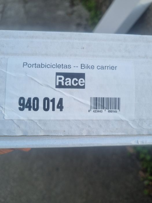 Suporte de bicicleta em caixa