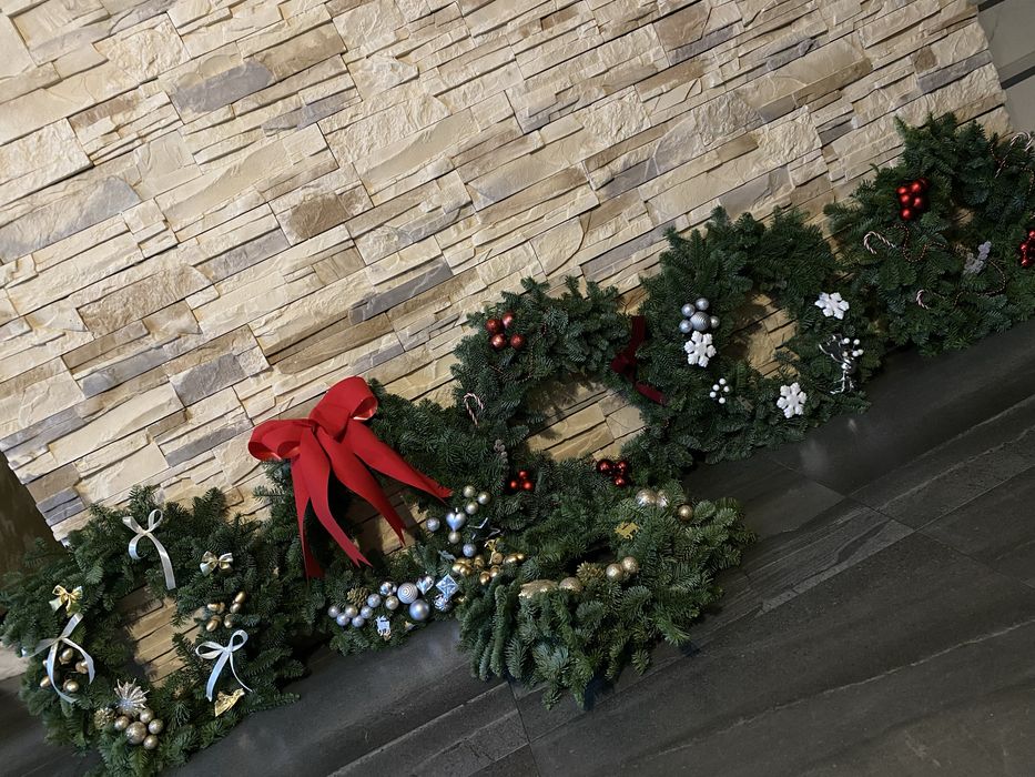 Ozdoby świąteczne z jodły – misie, choinki, stroiki