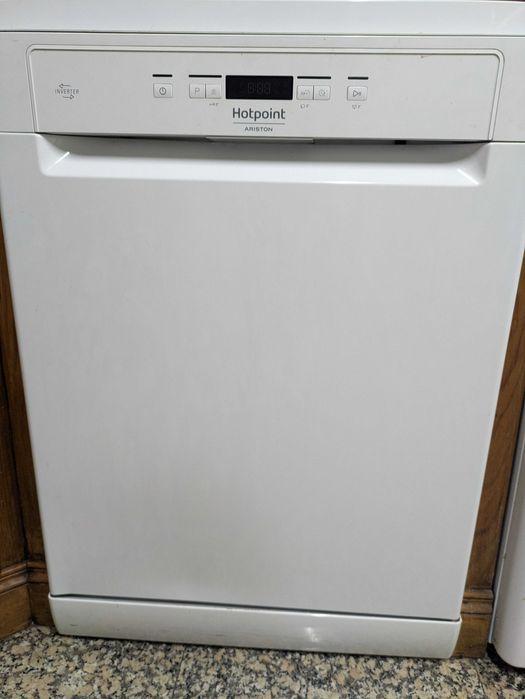 Máquina da loiça Hotpoint