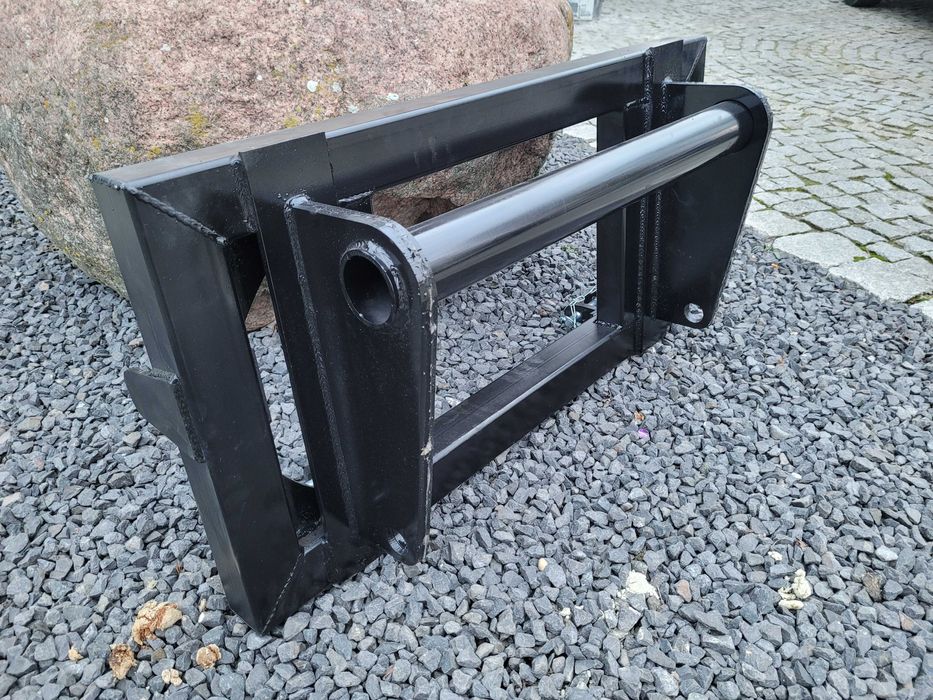 Adapter/ przejściówka z ładowarki na Euro-ramkę MANITOU JCB BOBCAT