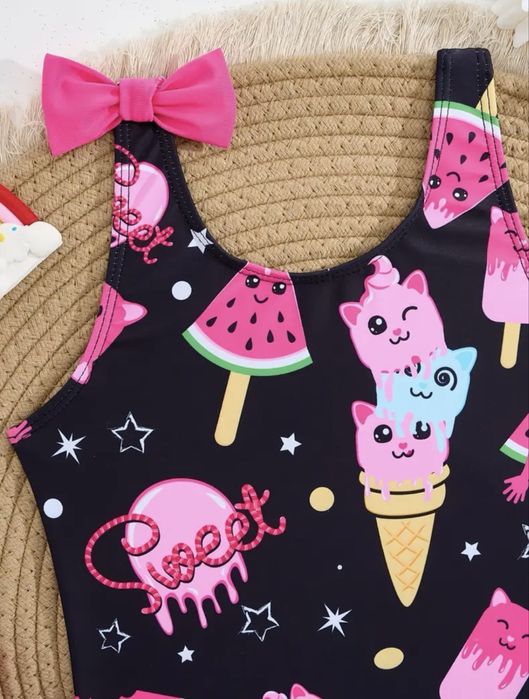 Суперовий суцільний купальник на 6-8 р