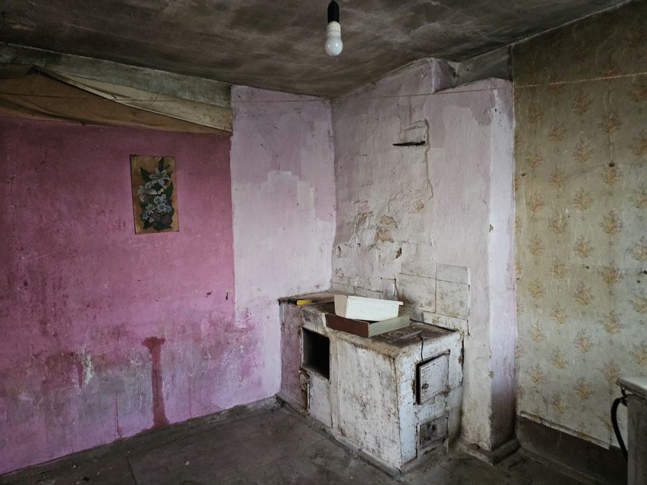 Продам пол-дома,в с. Борки, за Мерефой, статус квартиры