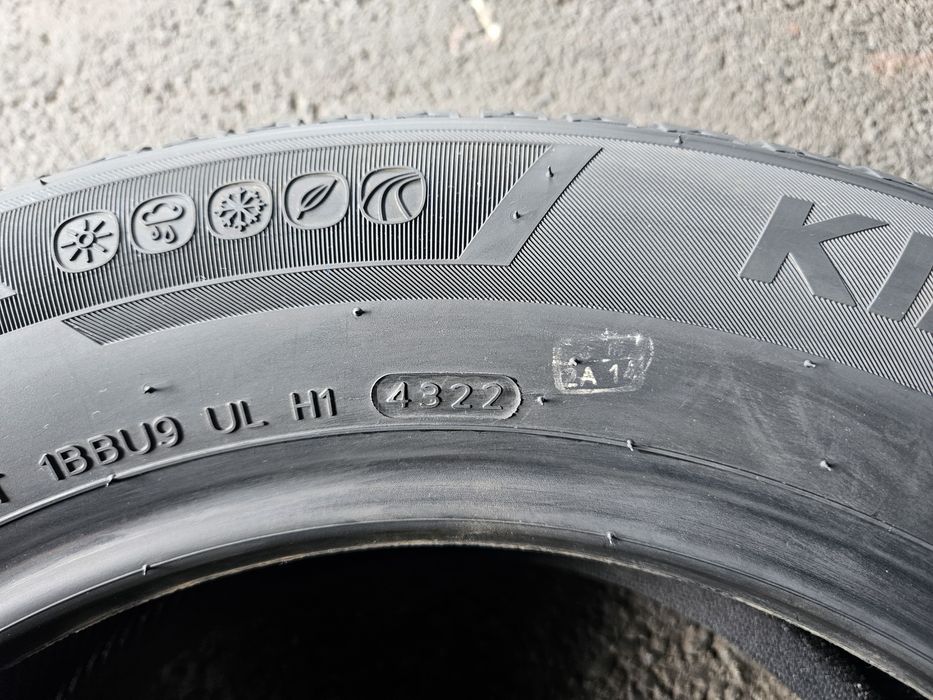 Nowe Opony Wielosezon Hankook Kinergy 4S² 215.60.16 99V XL Rok 2022