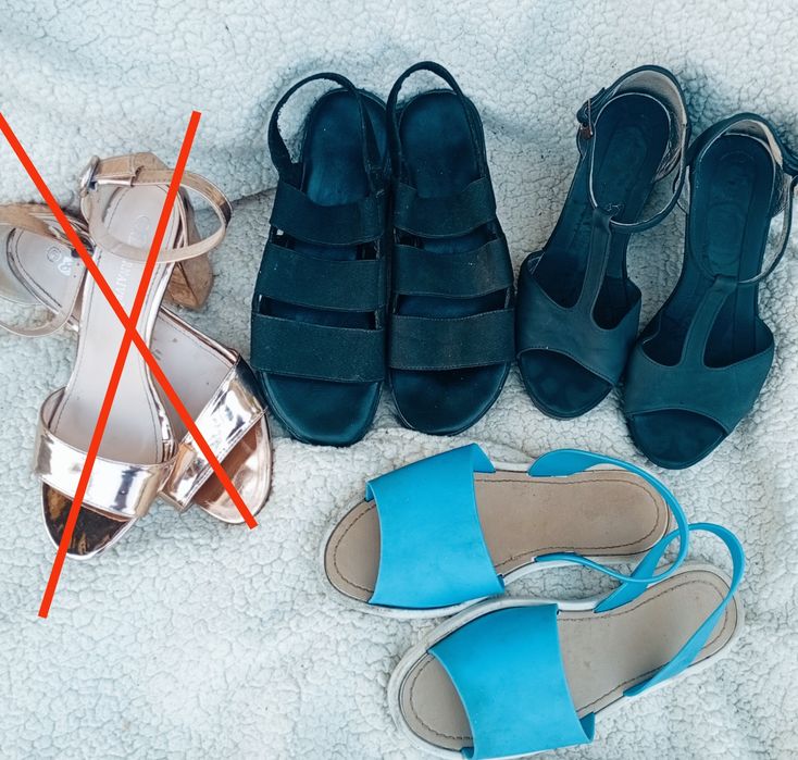 Босоніжки танкетка, платформа плоска підошва