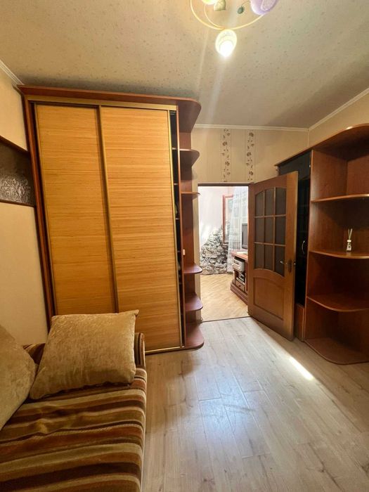 Пропозиція оренди окремостоячого особняку на вул. Зеленій