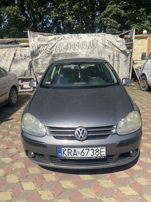 Продам volkswagen golf 5