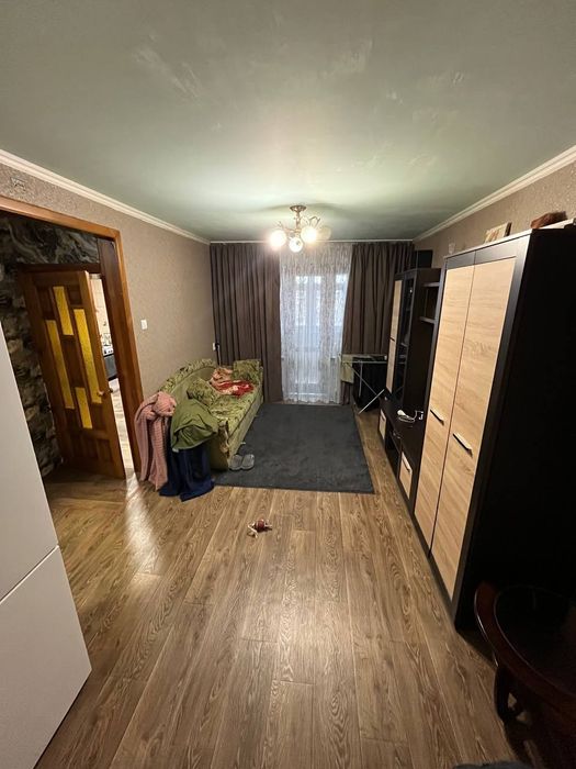 Продам квартиру 3х комнатную