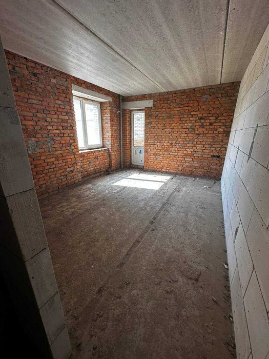 Найдешевша 1-кімнатна квартира на Озерній! ЗДАНИЙ БУДИНОК!