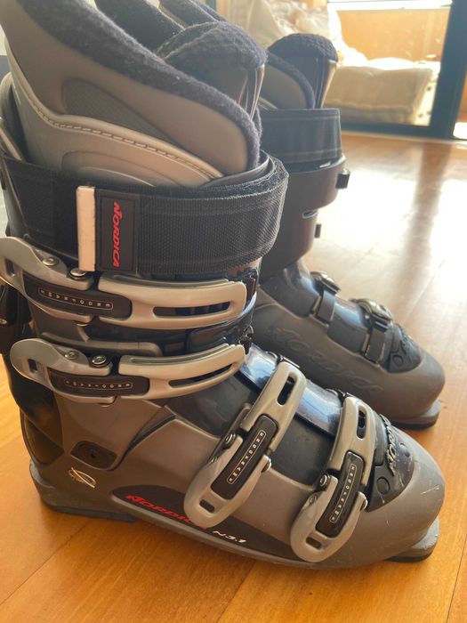 Botas de Ski Nordica Next 3.1 (Tam. 42/42.5) + Mala Sport 2000