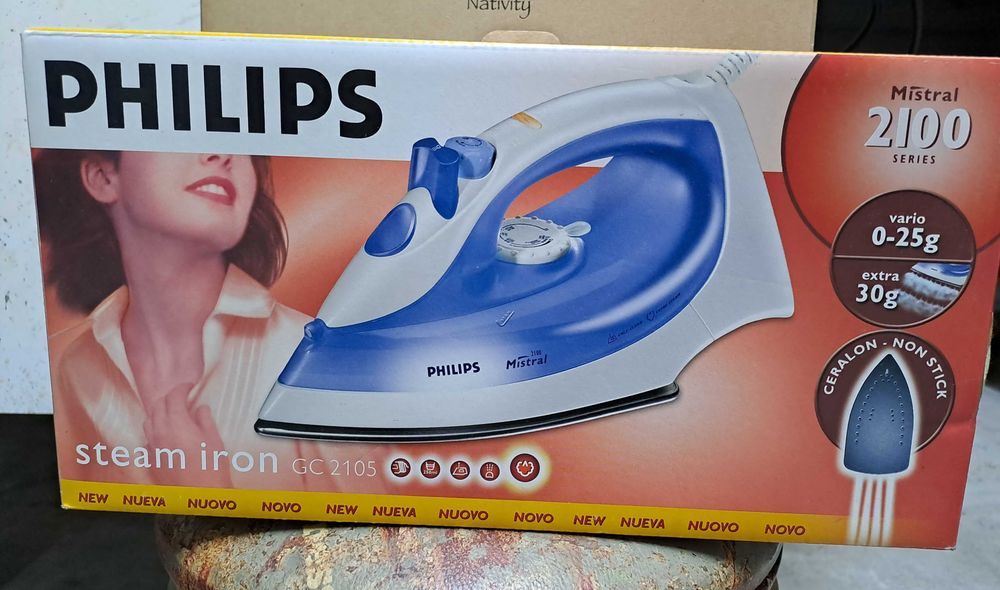 Ferro de engomar a vapor Philips NOVO64585816550275124