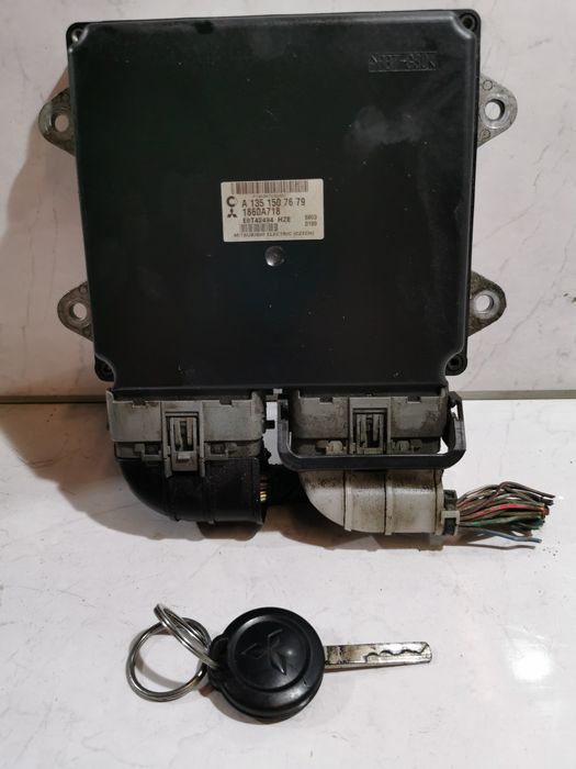 ECU Sterownik Silnika Mitsubishi Colt VI 1.3 A13515.07679