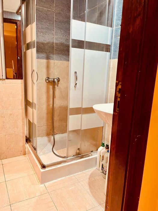 Quarto Casal para Alugar