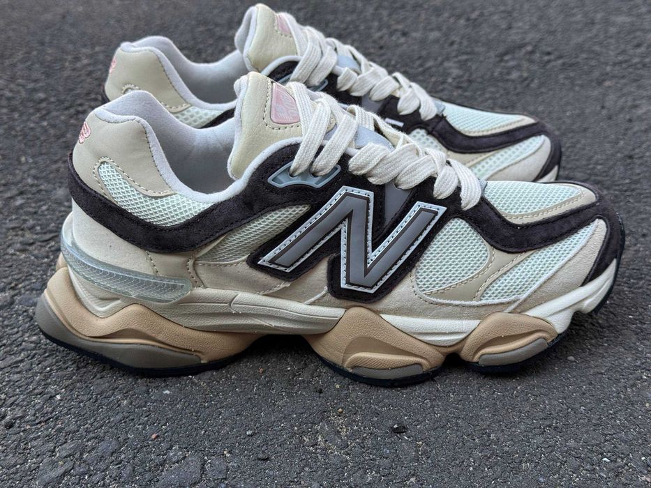 New Balance 9060