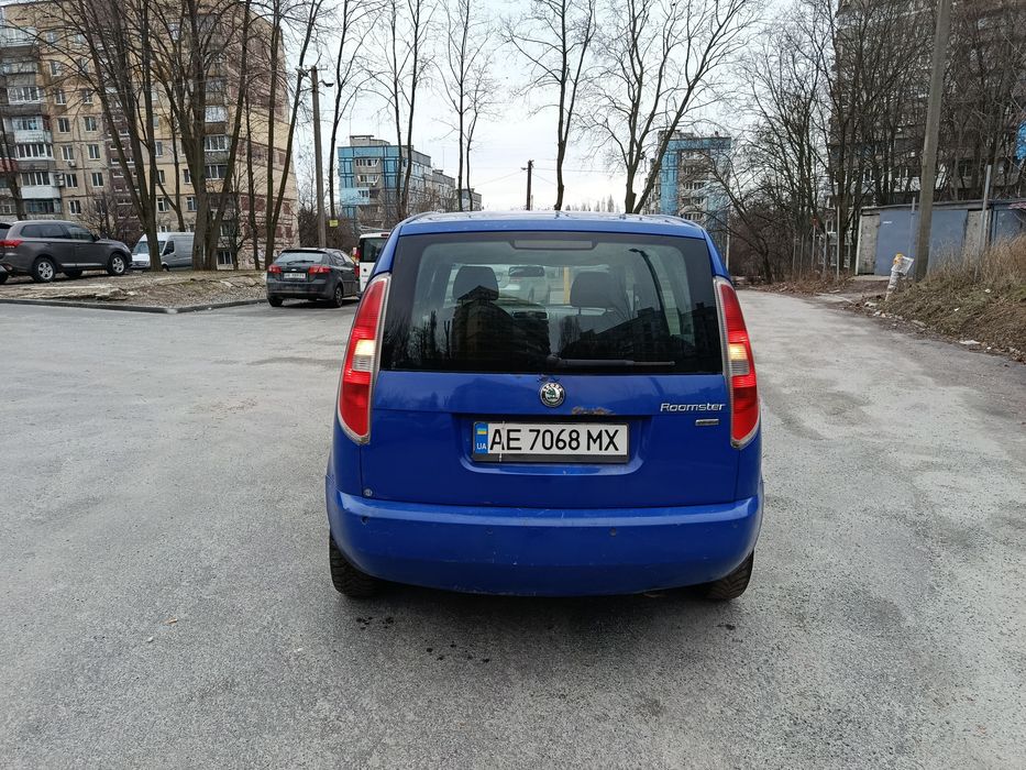 Skoda Roomster 1,4 газ бензин