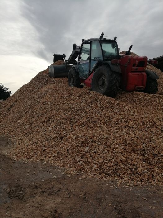 Dtewno opałowe, zrębki dekoracyjne - ogrodowe. Możliwy transport.