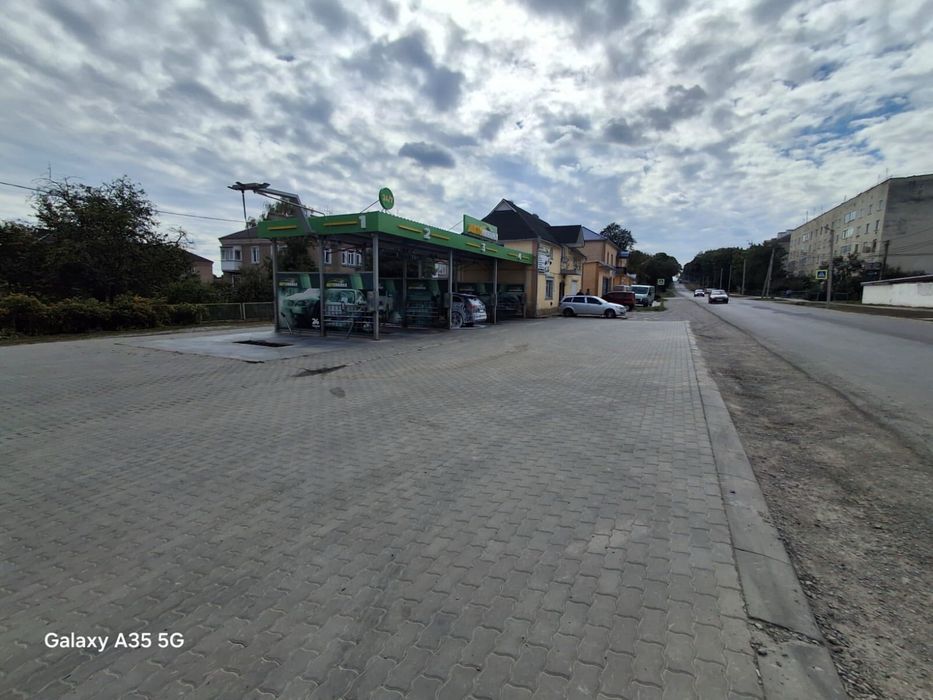 Продається автомийка самообслуговування з магазином
