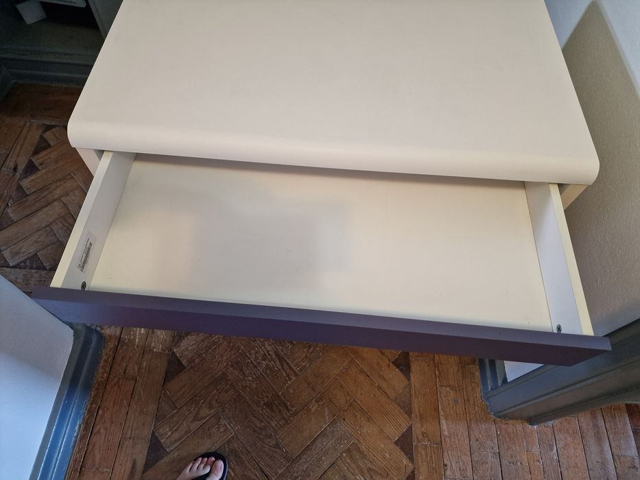 Conjunto secretária e cadeira de escritório