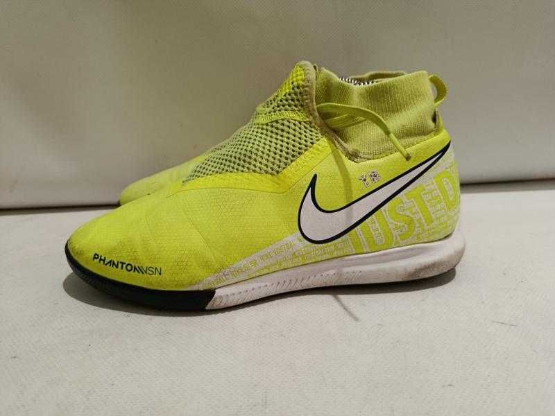 Бутси футзалки Nike phantom vsn academy df ic розмір 38,5\24 см