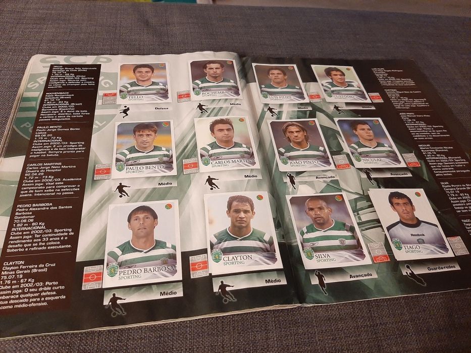 Caderneta de futebol 2003-04 completa