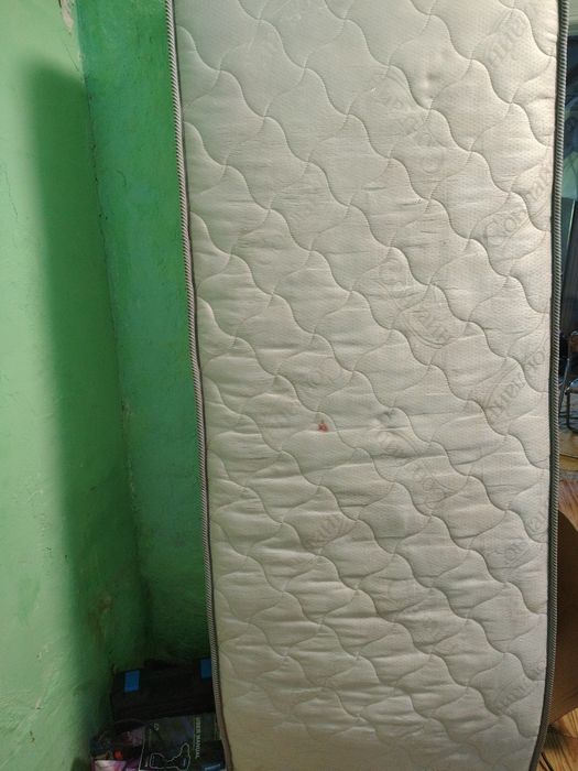 Продам матрас дитячий після хімчистки