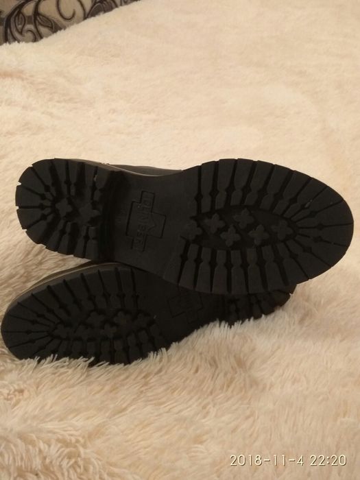 Продам кожаные ботинки Jozef Seibel