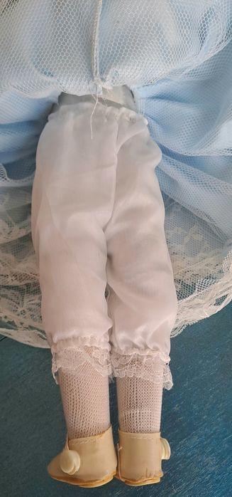 Boneca porcelana Nova