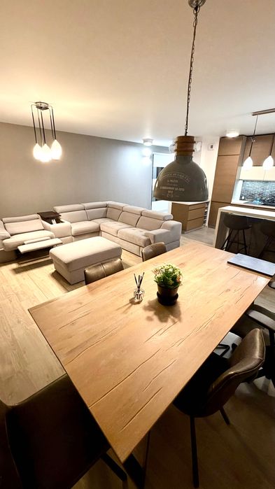 Wynajmę apartament 70m-Stare Miasto-z prywatną pralnią i halą garażową