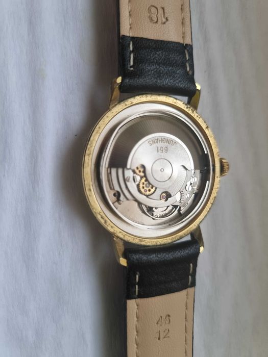 Zegarek męski Junghans w automacie